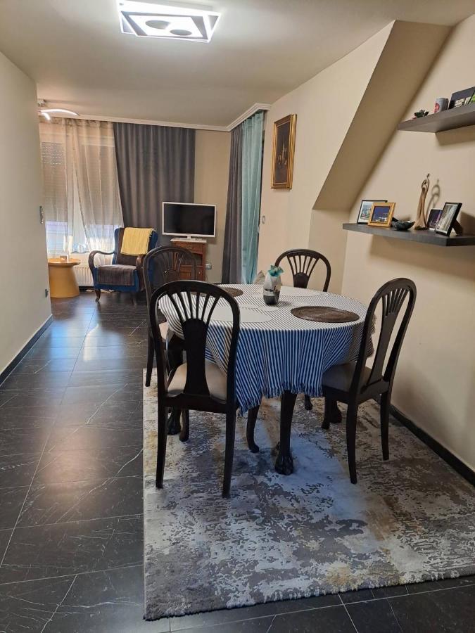 Annarosa Apartman Balatonszarszo Exteriör bild